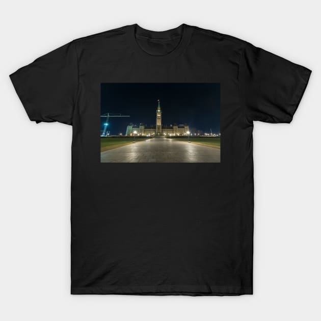 Canada's Parliament Buildings at night T-Shirt by josefpittner